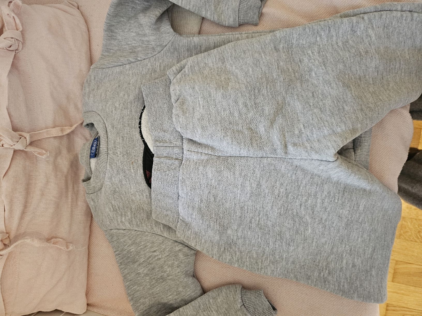 Lotti di vestiti: Disney Mickey Mouse thick winter set – Nuovo (secondo la descrizione) da Cologny venduto da Selin34 4
