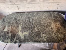 Marmor Gartentisch.