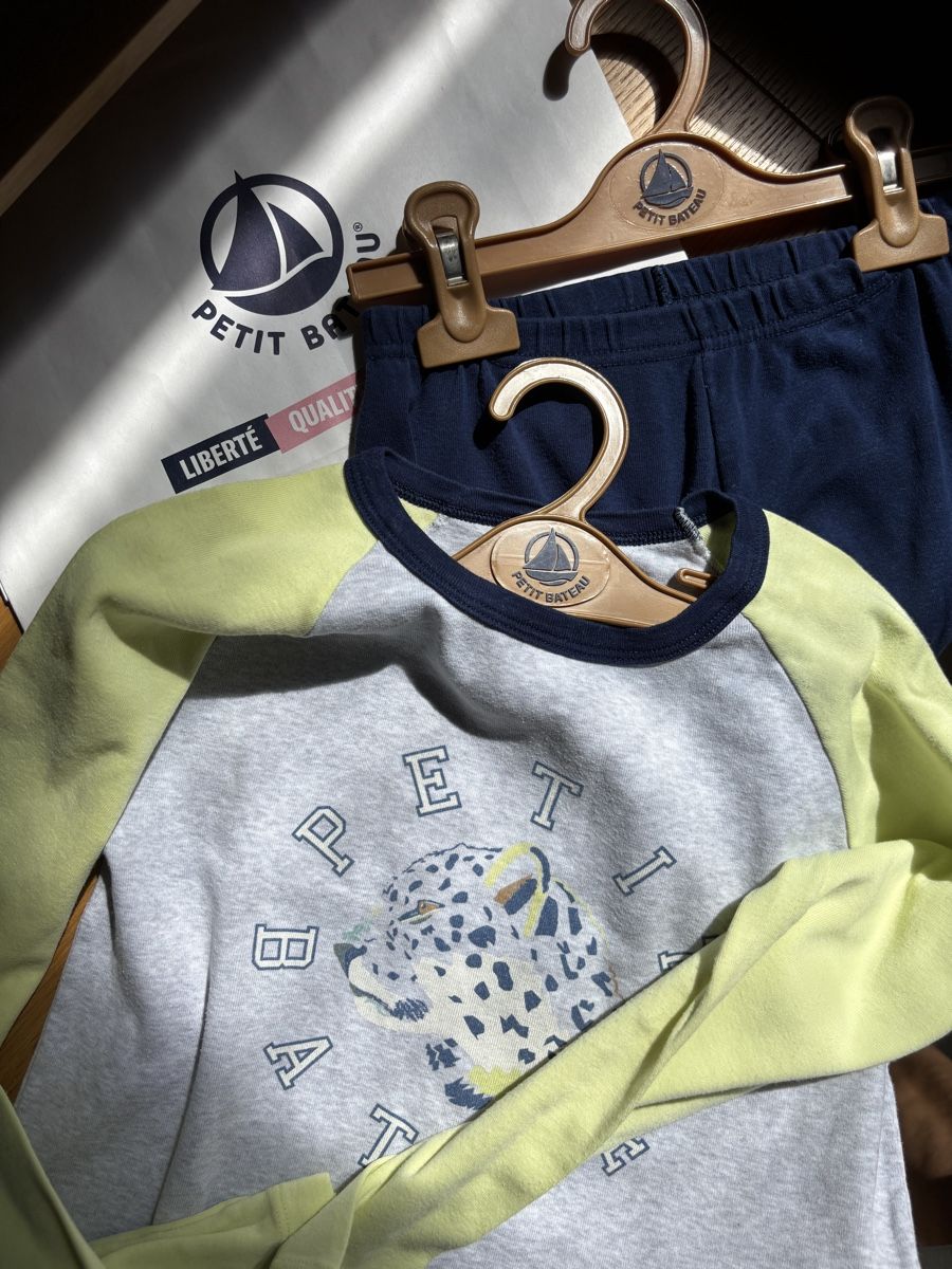 Petit Bateau Pyjamas & Ähnliches: Pyjama Petit Bateau 10 ans - 140cm – Gebraucht aus Founex von ari_2gt7 2