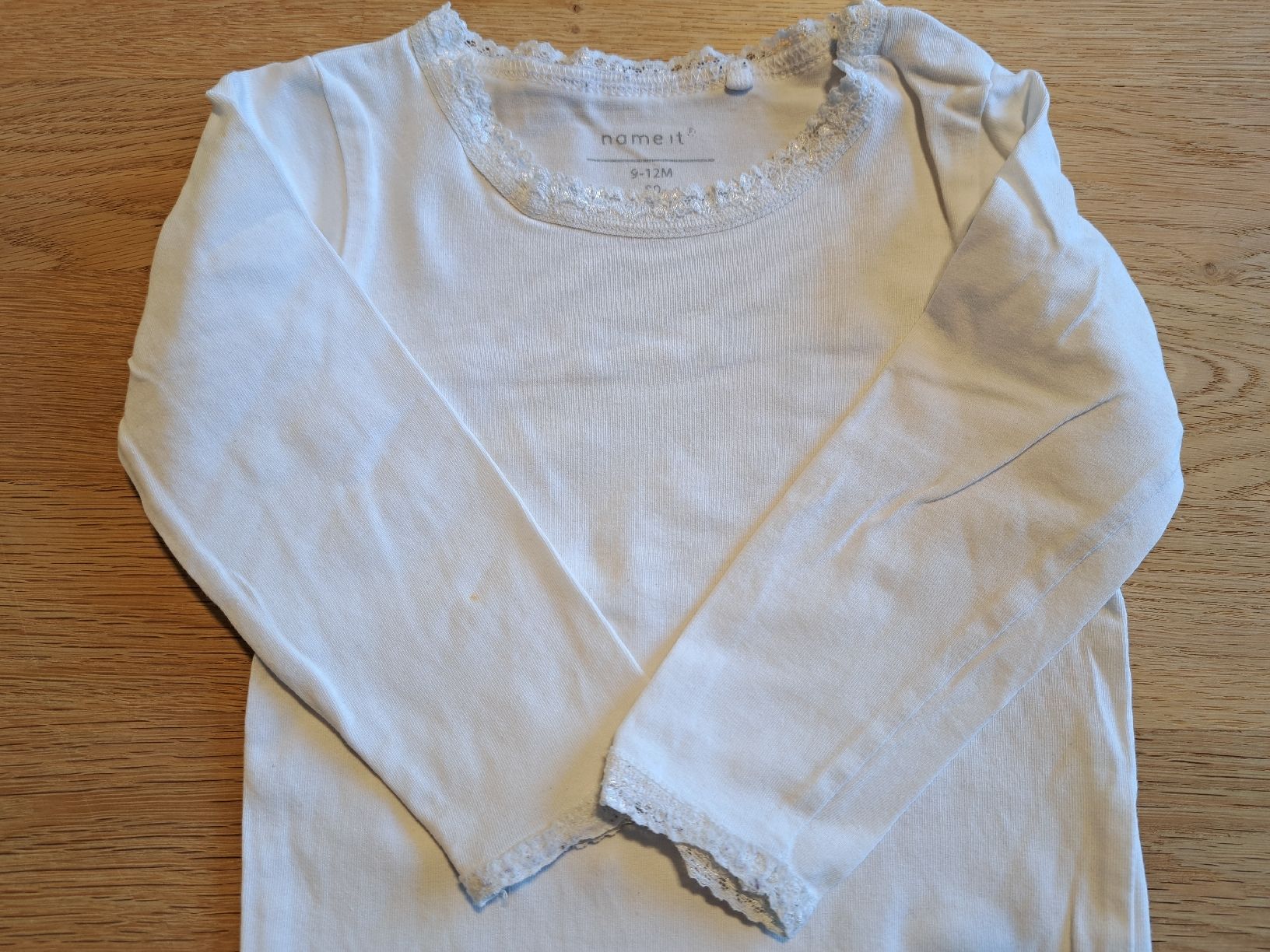 Name It Unterwäsche: 2 Name it Langarm Bodys Grösse 80 / 9-12 Monate, organic – Gebraucht aus Bergdietikon von Staphylococcus 1
