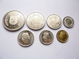 SERIE PIECES 2001SUPERBE !  MANQUE LA 1 CT ENVOI EN SUISSE