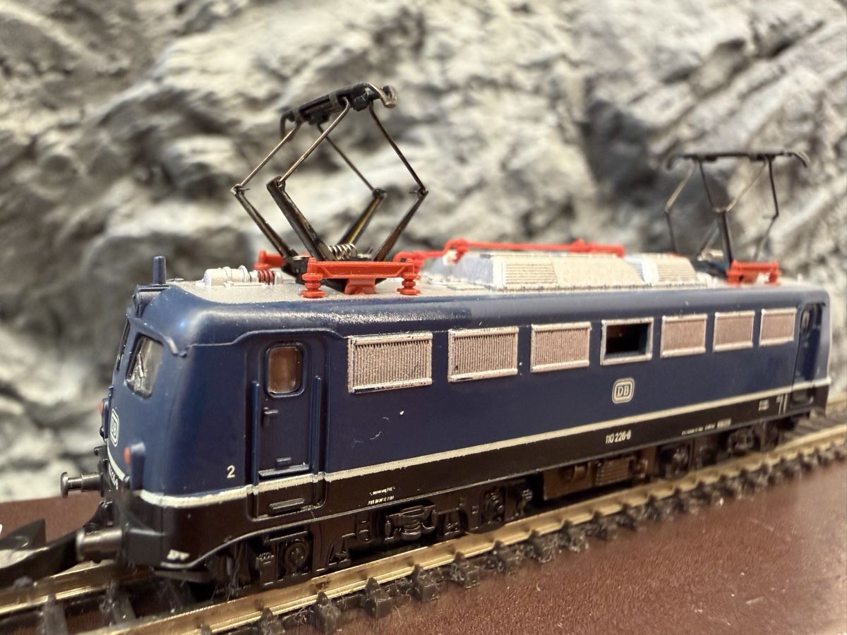 Märklin Modellini di ferrovie: Märklin 8839 DB BR 110 – Usato da Lupsingen venduto da New-Haven