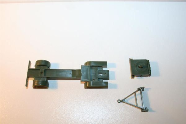 Roskopf Modellini d'auto: Roskopf Anhängerchassis 1:87 – Nuovo (secondo la descrizione) da Bern venduto da ascona43 3