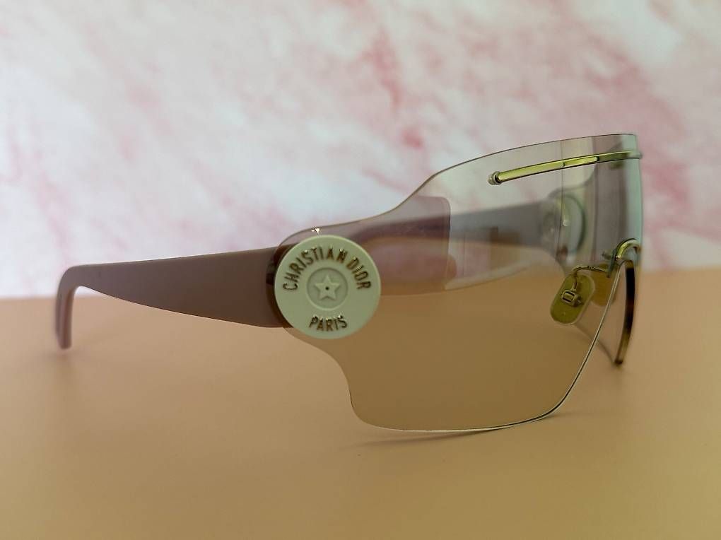 Dior Occhiali & Lenti: Christian Dior limitierte Sonnenbrille – Nuovo e nell'imballaggio originale da Adligenswil venduto da ecirtaeb74 3