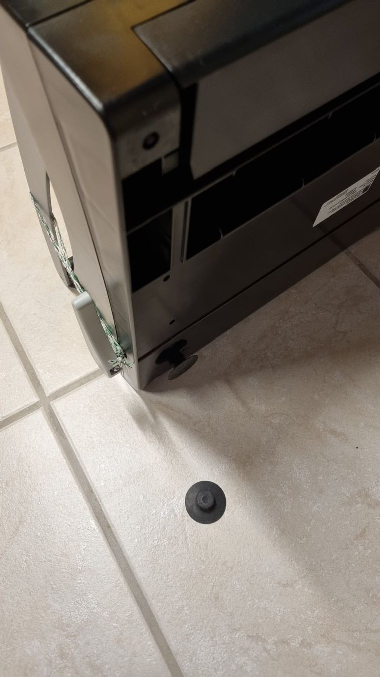 Macchine rilegatrici: GBC CombiBind C12 EU mit Plastikringbindern – Usato da Bättwil venduto da nomis112 2