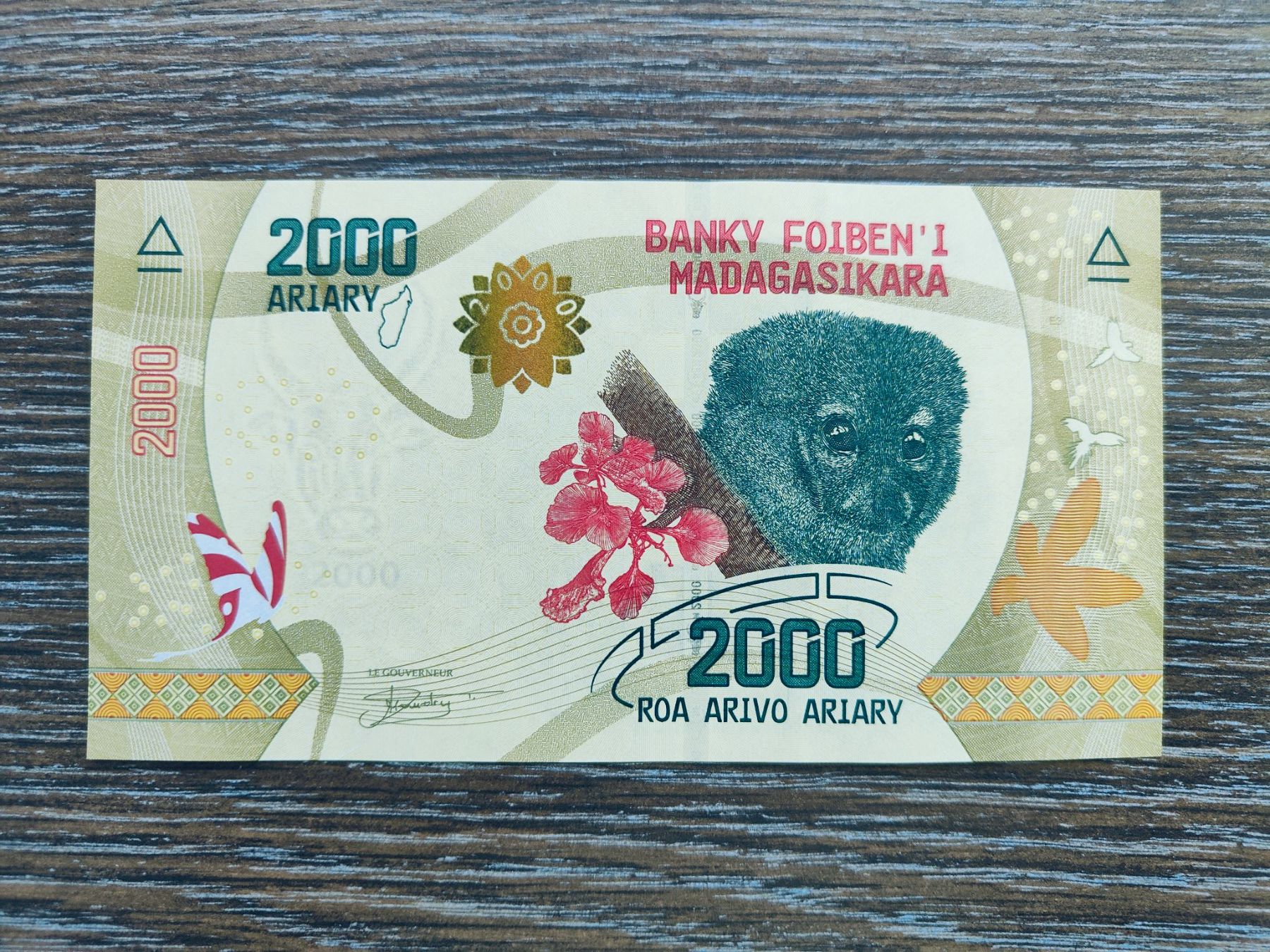 Banknoten: Madagaskar 2'000 Ariary 2017 / NEU !!!!!! – Neu (gemäss Beschreibung) aus Flaach von Lonzo99 1