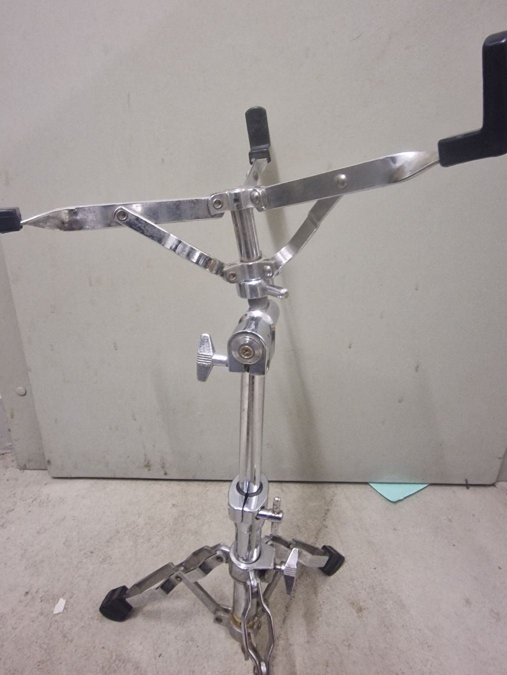 Strumenti musicali: Vintage Pearl Snarestand – Usato da Wasen im Emmental venduto da Eschi666