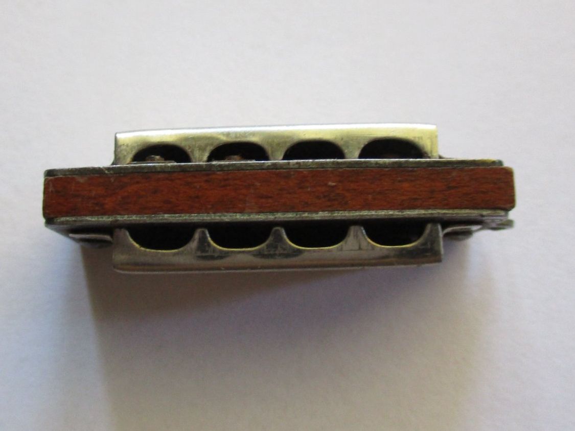 Strumenti musicali: Pour collection - Harmonica Hohner miniature – Usato da La Sarraz venduto da vic_v6kz 1