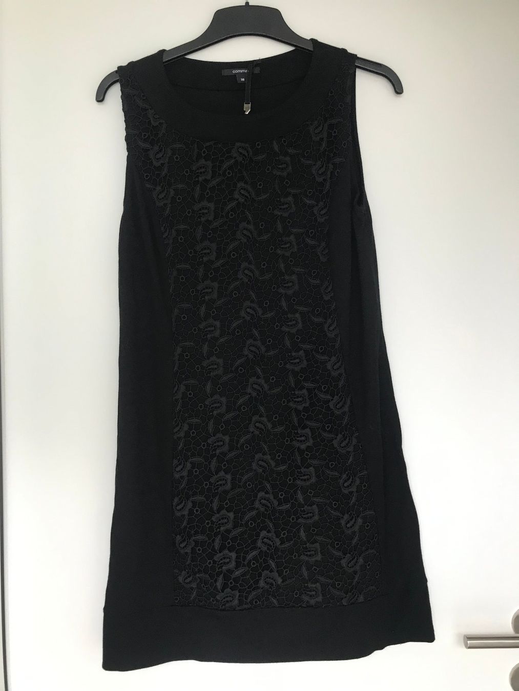 Comma Vestiti: Schickes, schwarzes Kleid von Comma, Grösse 38 – Usato da Freienstein venduto da Jessy024