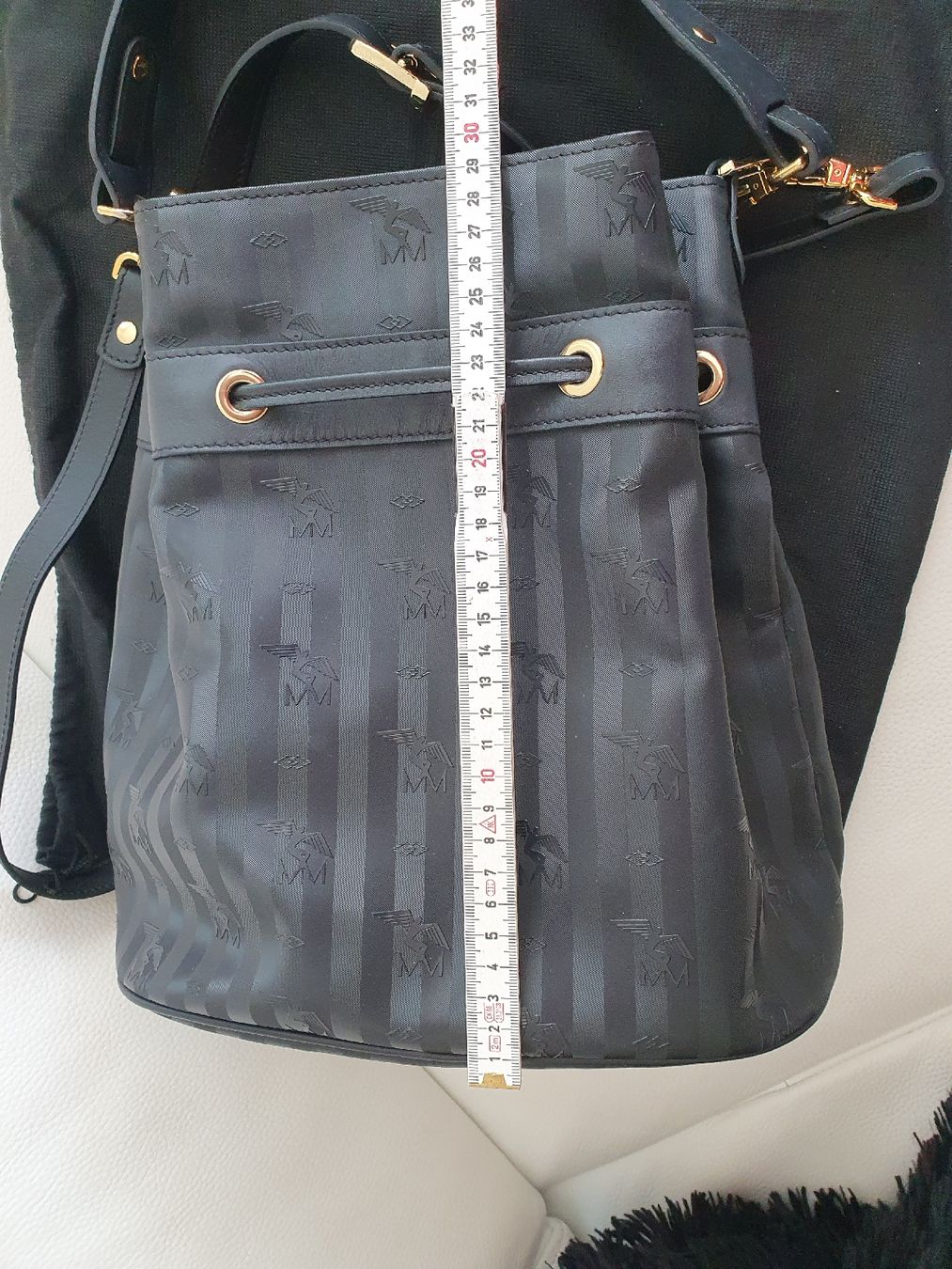 Maison Mollerus Borse da donna: Mollerus Beuteltasche Schwarz - Top Zustand – Usato da Laufenburg venduto da megane1959 5