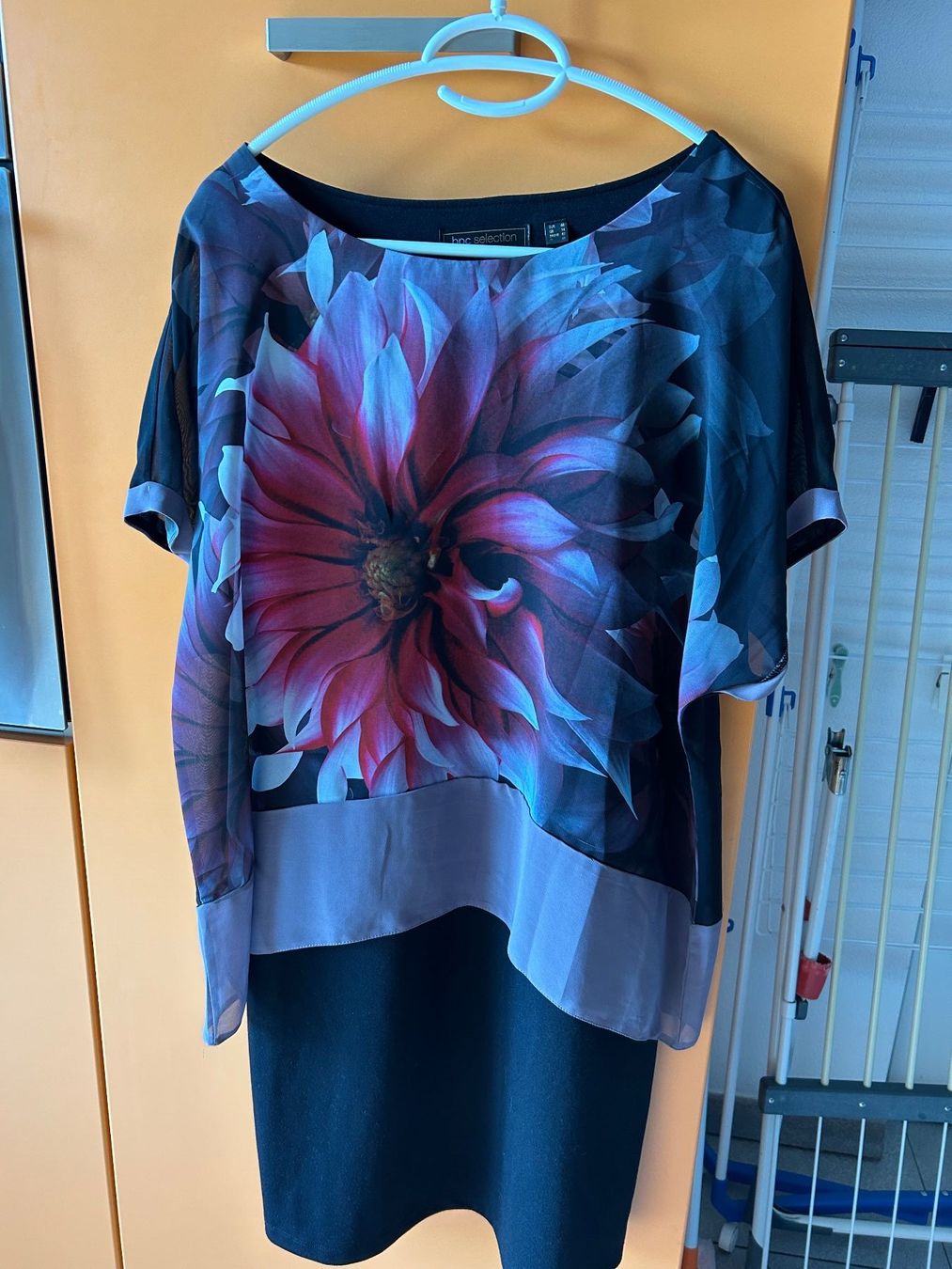 Vestiti: robe élégante de mi-saison fleur noir Gr. 40 – Nuovo (secondo la descrizione) da Arbedo venduto da nadia1973 6