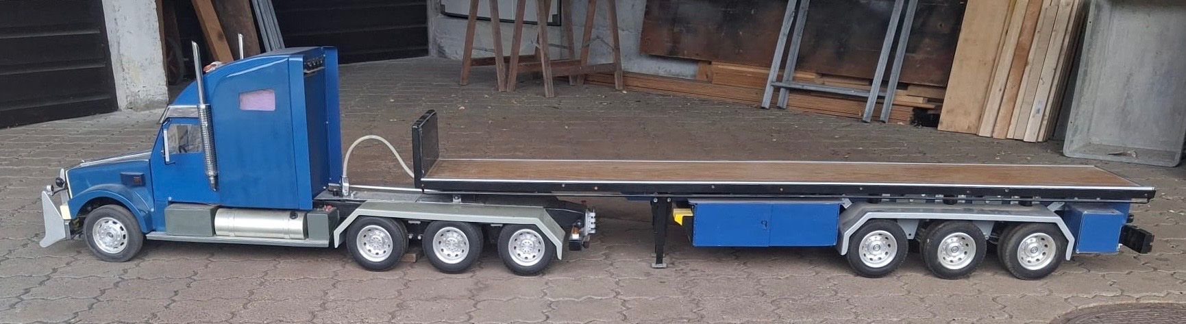 Kit di modellismo & Modellini statici: AMI TRUCK MODELL  1/8 – Usato da Tägerig venduto da Ccm1