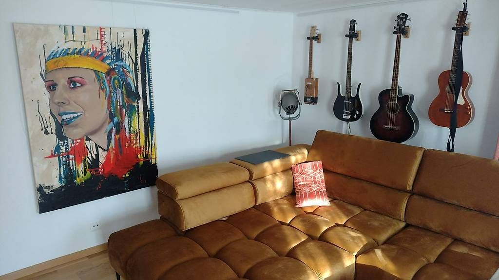 Sofas: wunderschönes goldiges grosses Sofa – Gebraucht aus Kölliken von EsteRicos 2