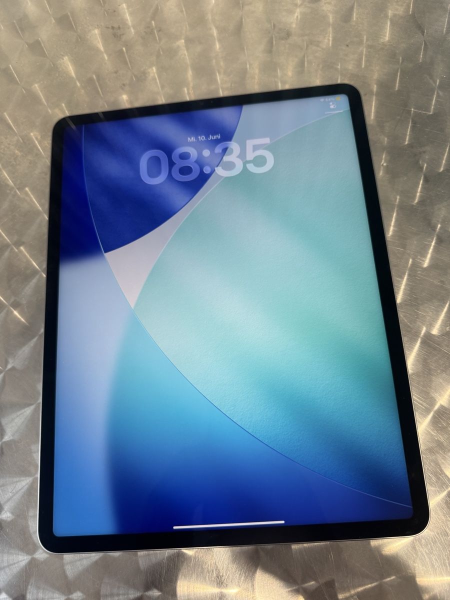 Apple Tablet PC: iPad Pro 12.9" 256Go Gris Sidéral, 6ème Gén,  – Nuovo (secondo la descrizione) da Bern venduto da Picatcho 1