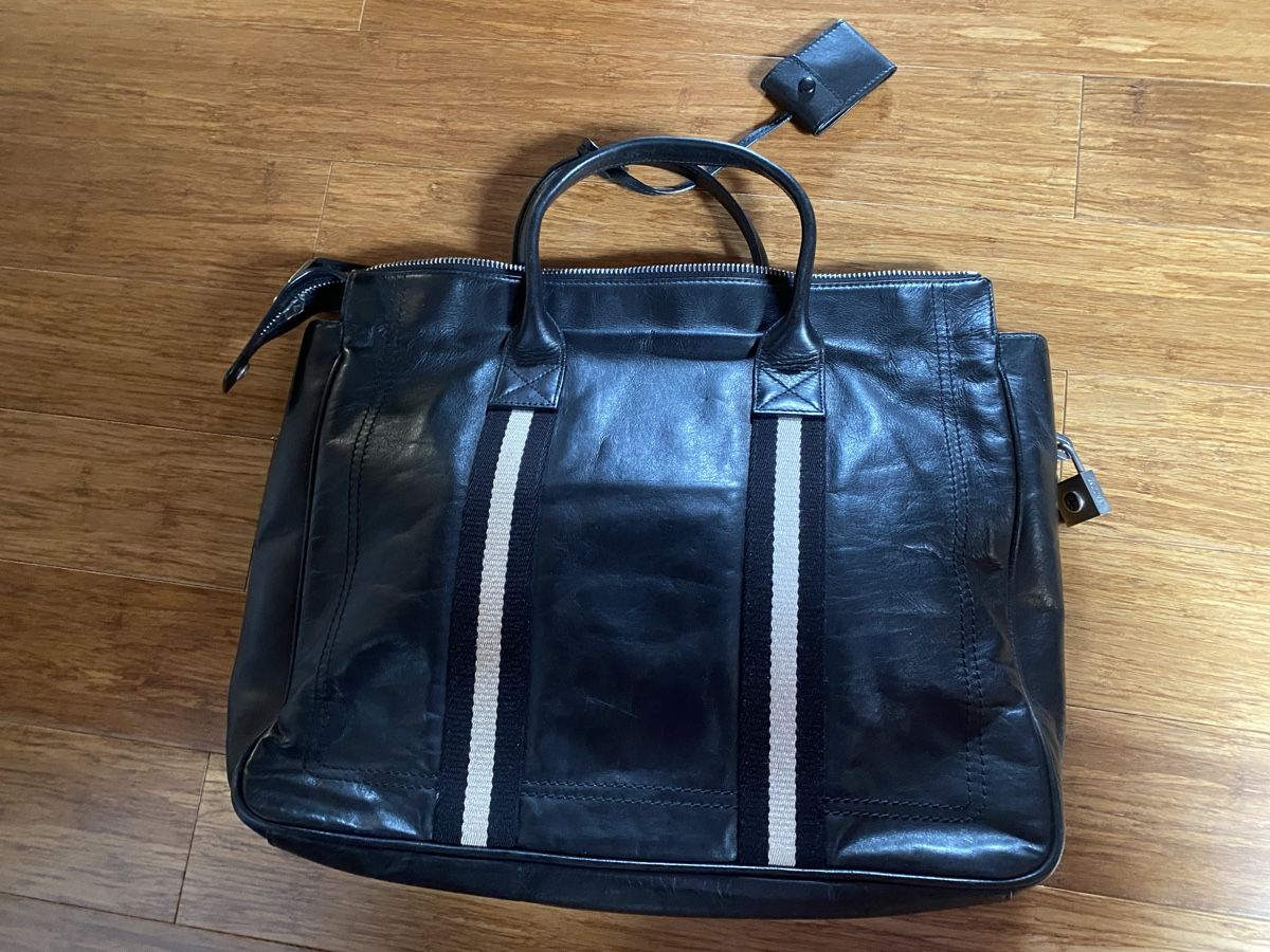 Bally Taschen: Bally bag - black - very good condition  – Gebraucht aus Veyrier von Elenevskiy 6