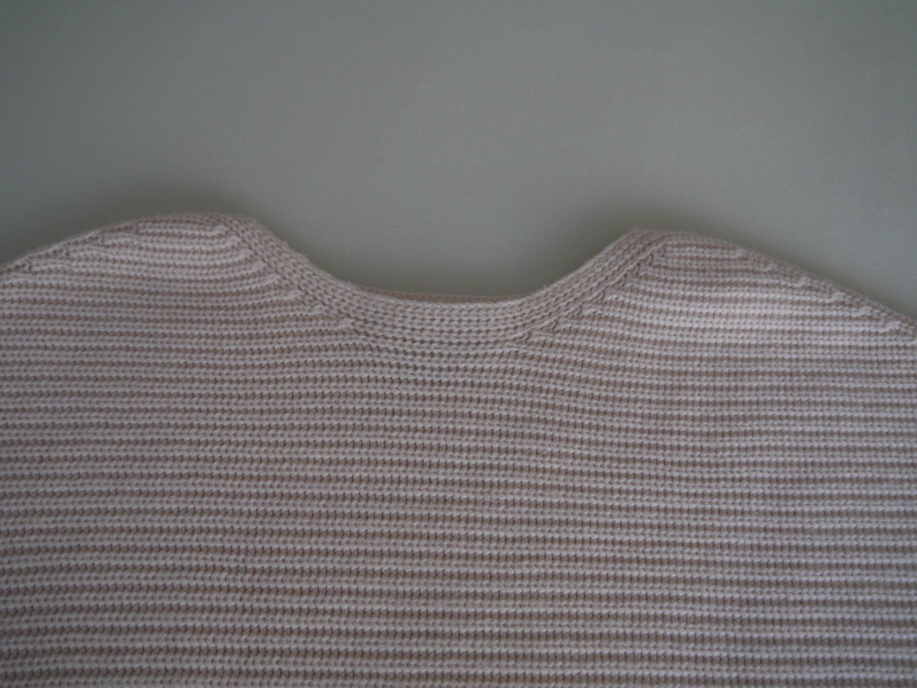Pulls & Sweat-shirts: Herzensangelegenheit Pullover – D'occasion à Hagendorn par Blaf 3
