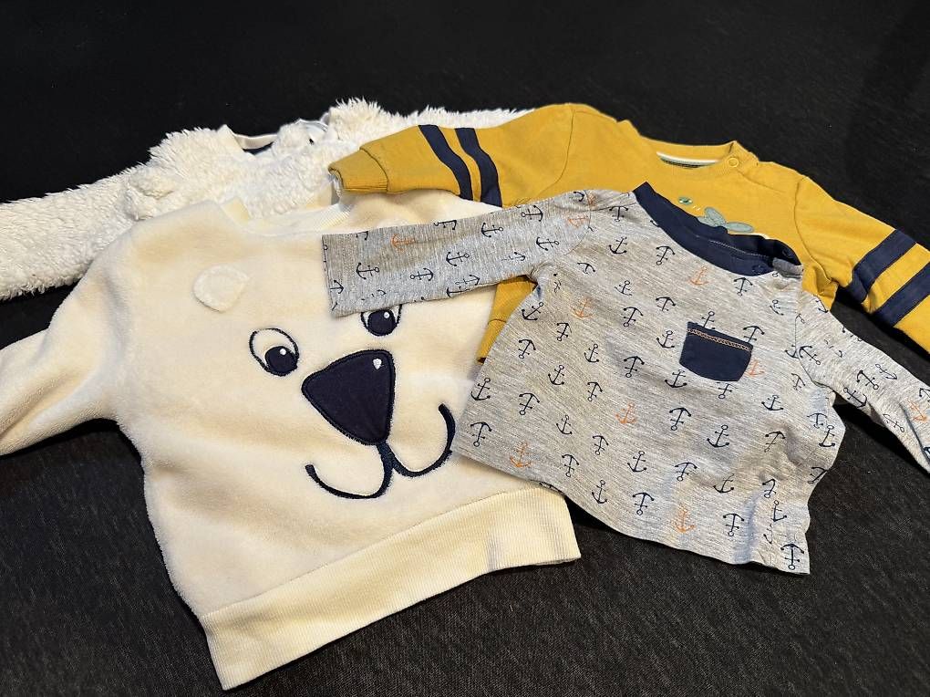 Pullover & Sweatshirts: Pullover Grösse 62 – Gebraucht aus Menziken von Jimmyo86