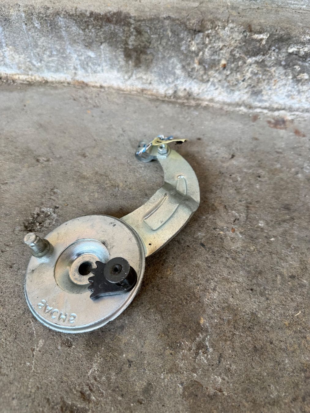 Sachs Parti ricambio per ciclomotori: Sachs HR 905 Rücktritt Bremsankerplatte – Usato da Fahrni b. Thun venduto da berger_tuning34 3