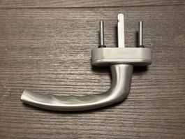 18 Fenstergriffe silberfarben Metall gebrauchter Zustand