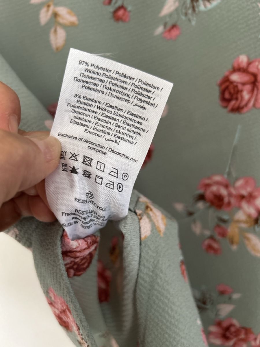 Only Blusen: Bluse von Only, Grösse 40, salbei mit Blumen – Neu (gemäss Beschreibung) aus Erlinsbach SO von hallon480 3