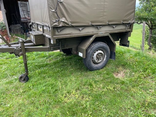 Rimorchi: Anhänger Plane Militär Offroad – Usato da Guggisberg venduto da Paedu0 6
