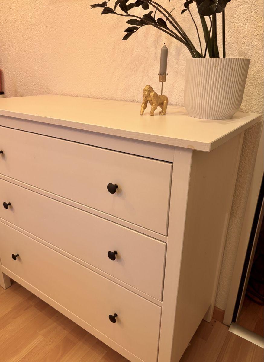 Ikea Cassettiere: Kommode HEMNES weiss 3 Schubladen – Usato da Bern venduto da tan_s8hr 1