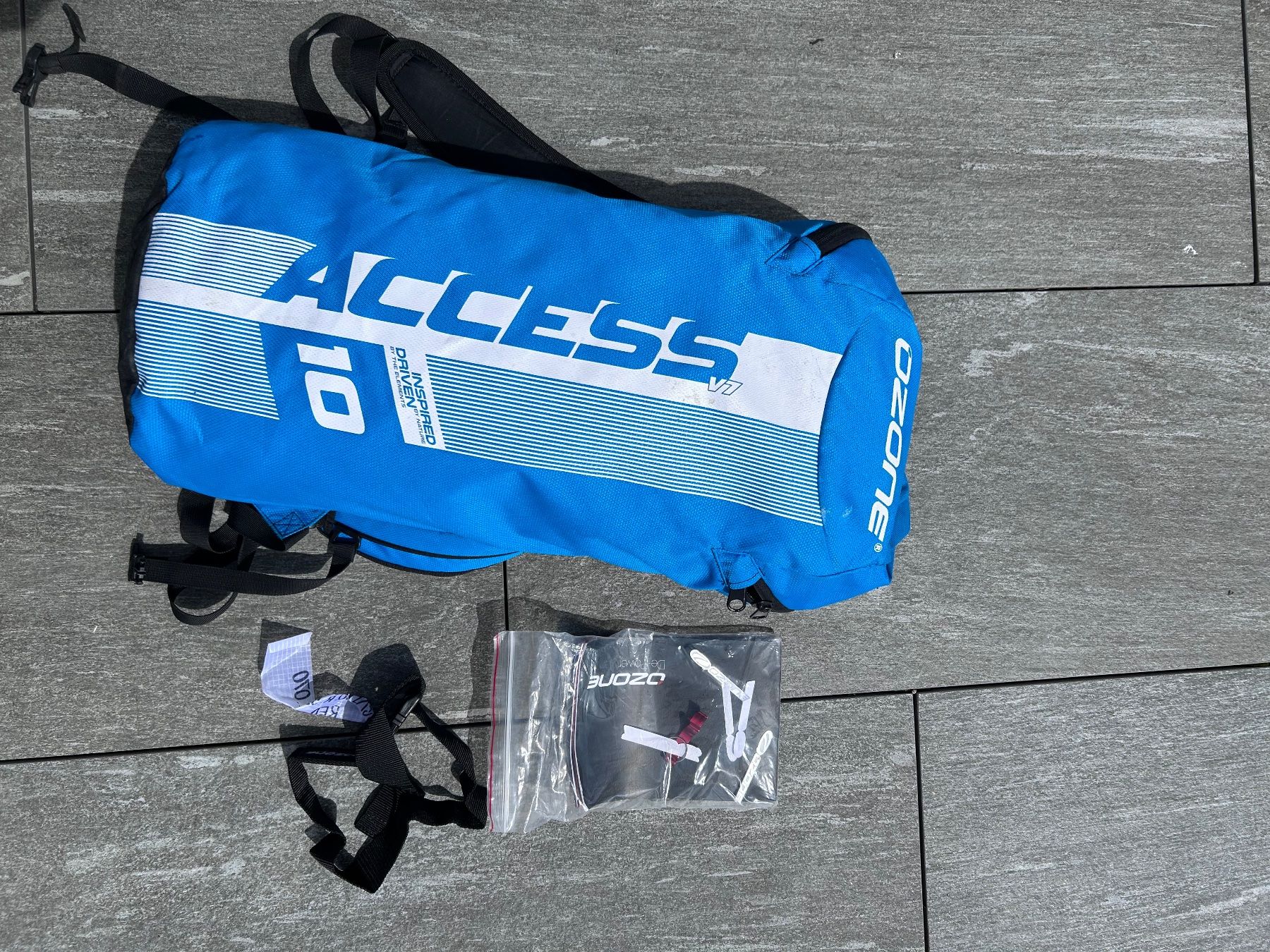 Kite: Ozone Access 10 Kite + Bar, gut erhalten, – Gebraucht aus Lotzwil von Rogerschuetz1979 1