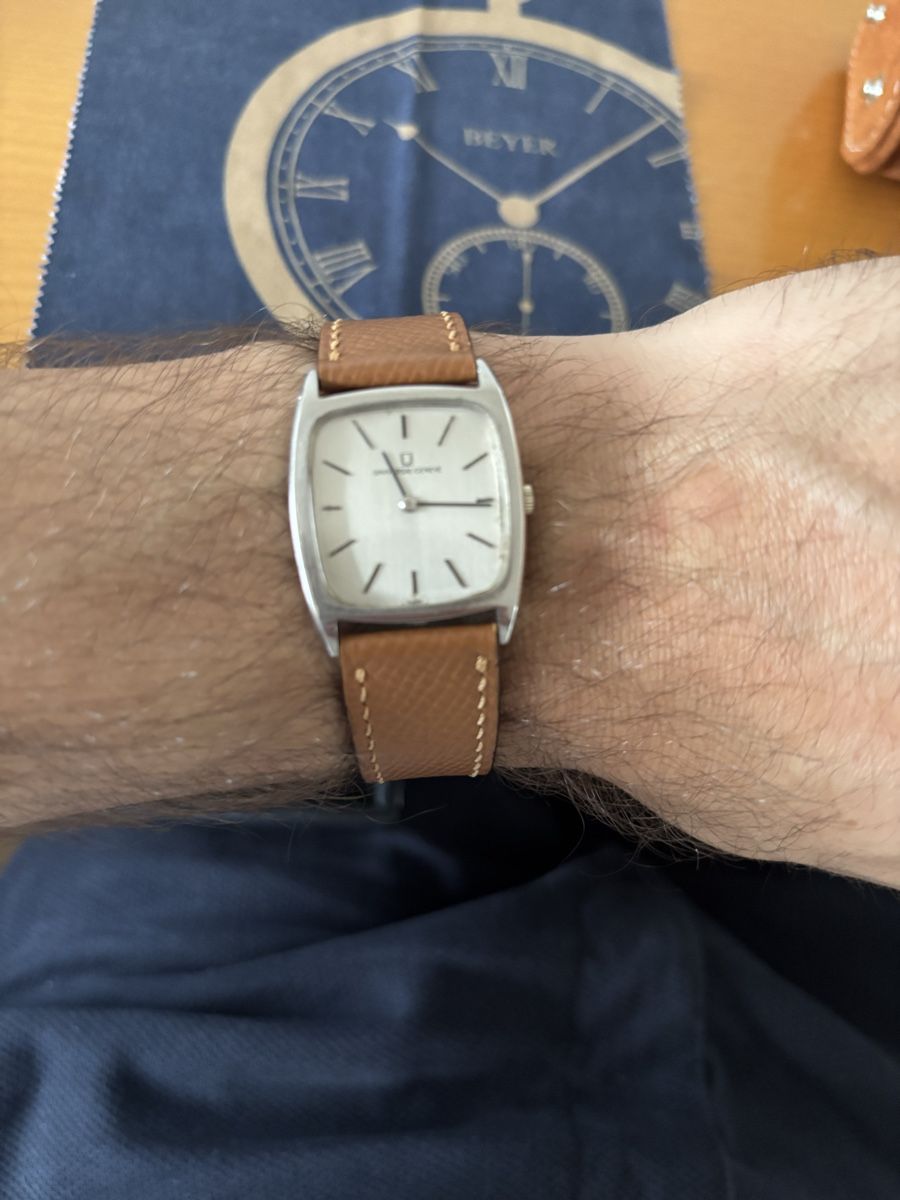 Universal Genève Orologi: Universal Geneve Armbanduhr – Usato da Bülach venduto da fisch033 1