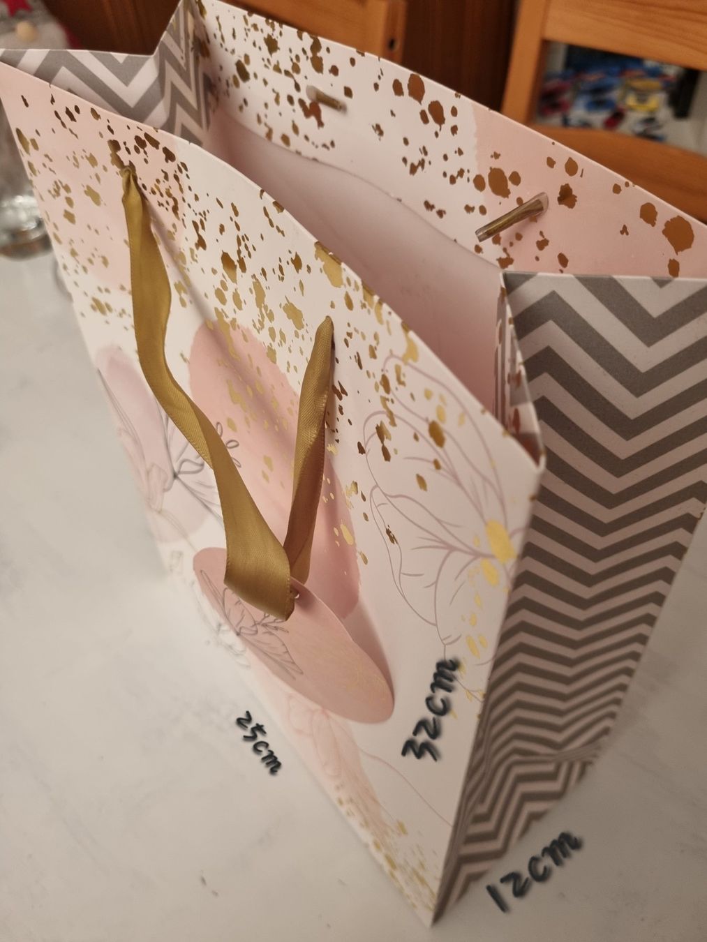 Taschen: Geschenktüten 3 Stk – Gebraucht aus Toffen von fan_tv5s 3