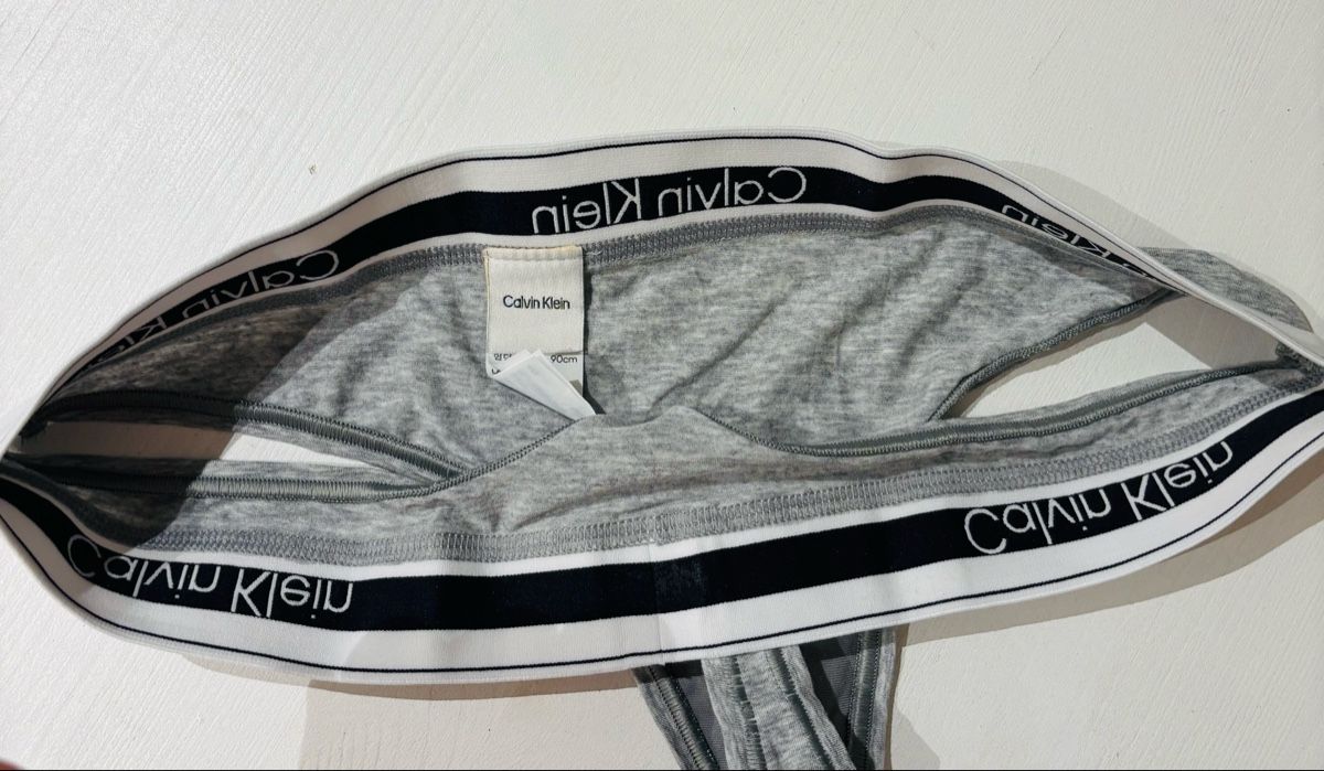 Sonstige Unterwäsche: Calvin Klein String – Neu und originalverpackt aus Küssnacht am Rigi von michimove 2