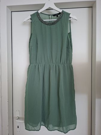 Robe d'été Vero Moda, taille M, couleur vert d'eau