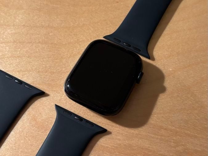 Apple Smartwatch: Apple Watch 8 Midnight, Wi-Fi – Gebraucht aus Rombach von Naphtol