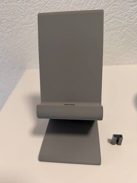 Docking station: Docking pour iPhone ou autre smartphone . – Nuovo (secondo la descrizione) da Ollon VD venduto da reefguard 4