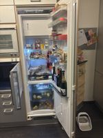 Voll funktionsfähiger Kühlschrank