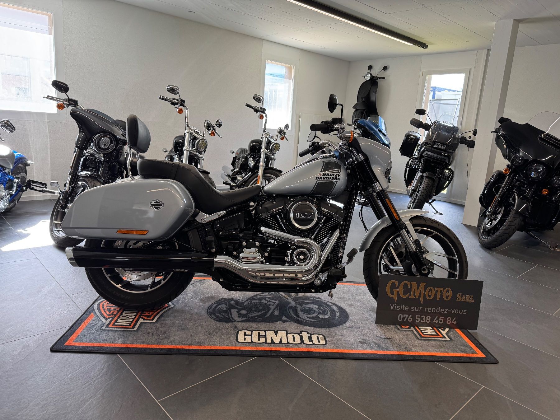 Harley-Davidson Chopper: Harley Davidson Softail Sport Glide 107 LEASING POSSIBLE – Usato da Echallens venduto da HD90 4