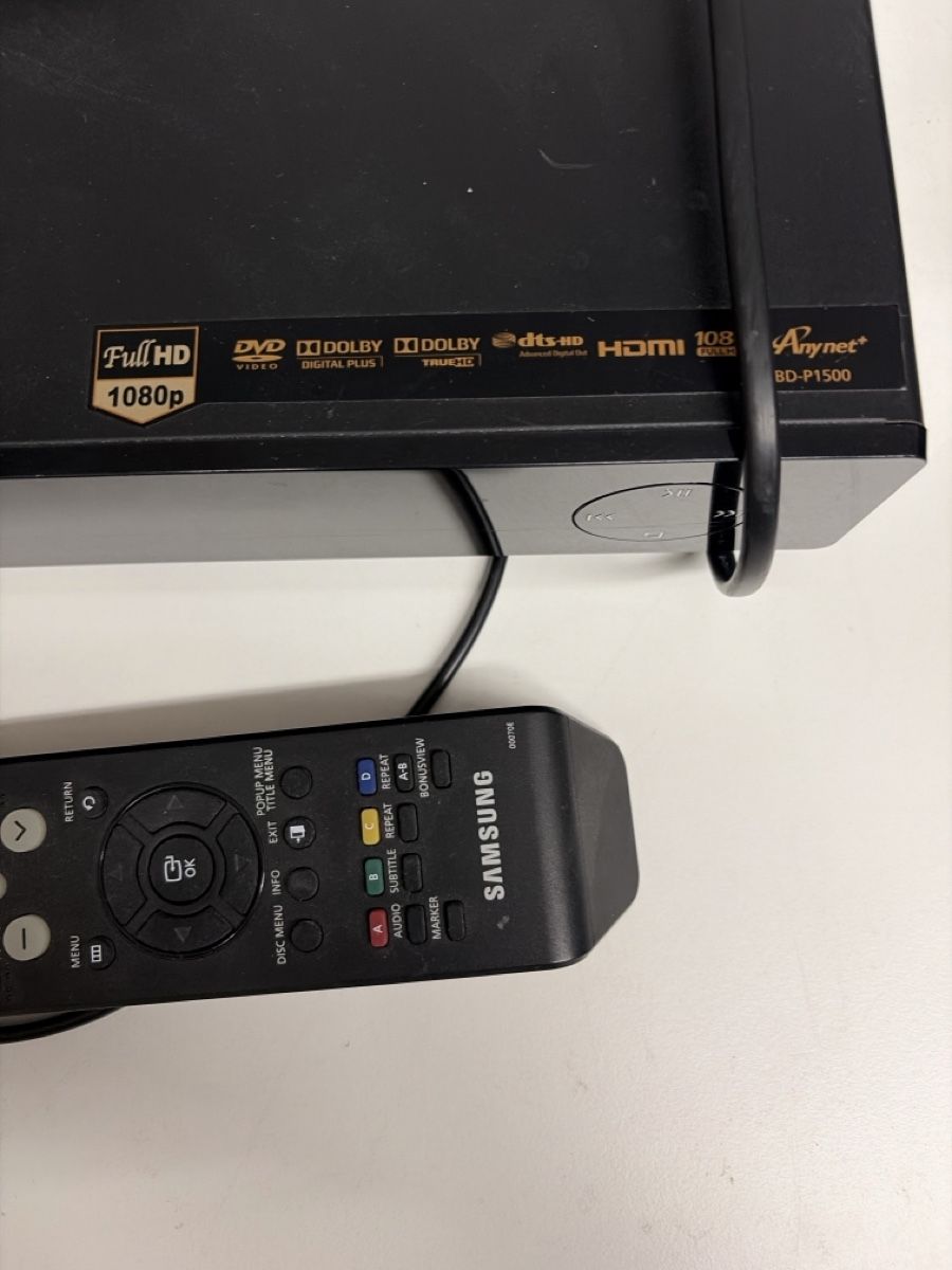 Samsung Lettore multimediale & Streamer: G 811 ) Samsung Blu-ray- / DVD- Player – Usato da Diepoldsau venduto da Ganthammer 1