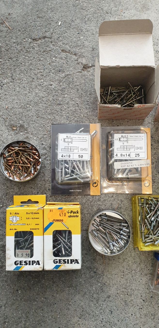Ferramenta: Lot de rivets – Usato da St-Sulpice VD venduto da Miwix 1