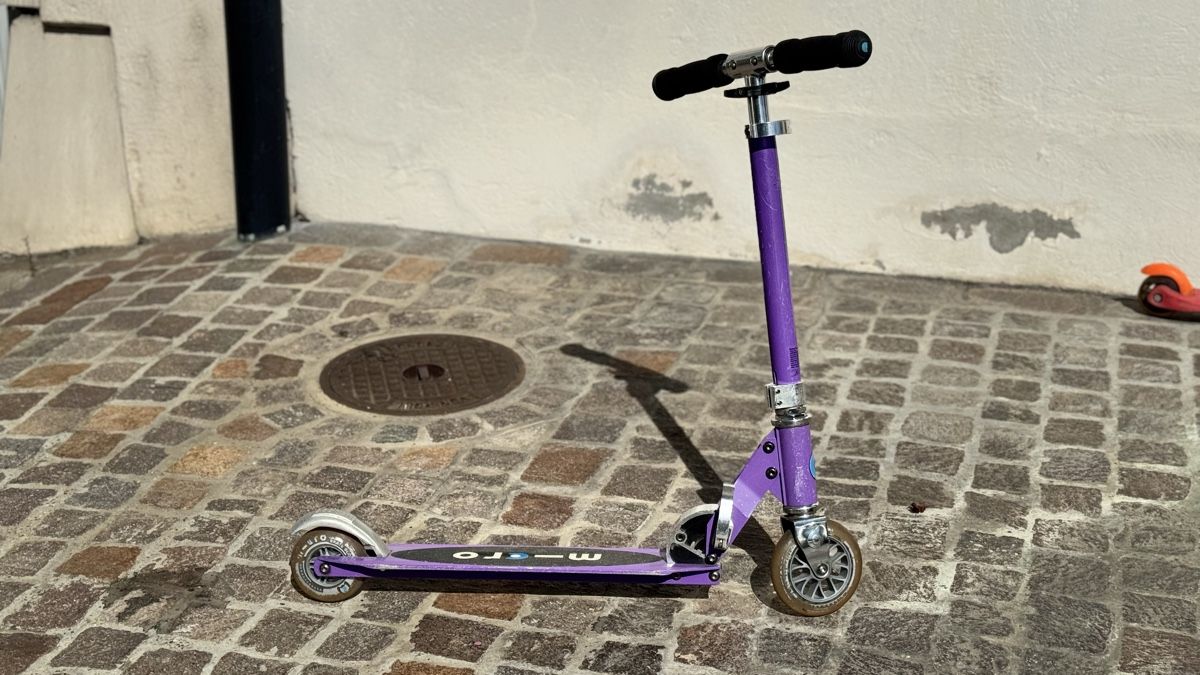Micro Kickboard: Micro Roller lila guter Zustand – Usato da Ettingen venduto da francescomonteleone 1