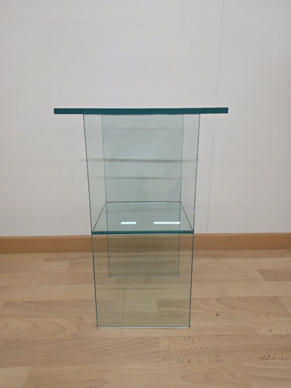 Tavoli: Glas-Beistelltisch 2 Ablagen modern – Usato da Rieden AG venduto da RuvensBrocki 4