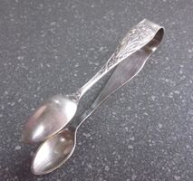 Alte Zuckerzange, gepunzt R.L.B.