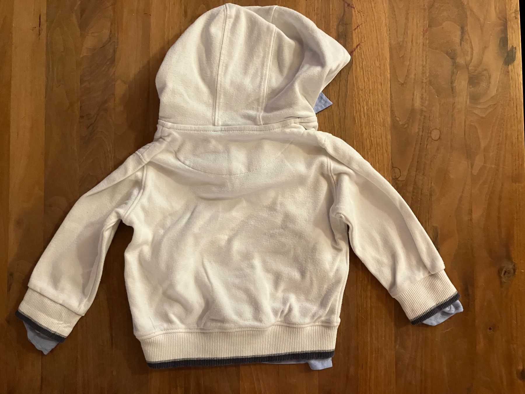 Camicie, Top & T-shirt: Baby Langarm Shirt – Usato da Ruswil venduto da FranziskaArnold 2