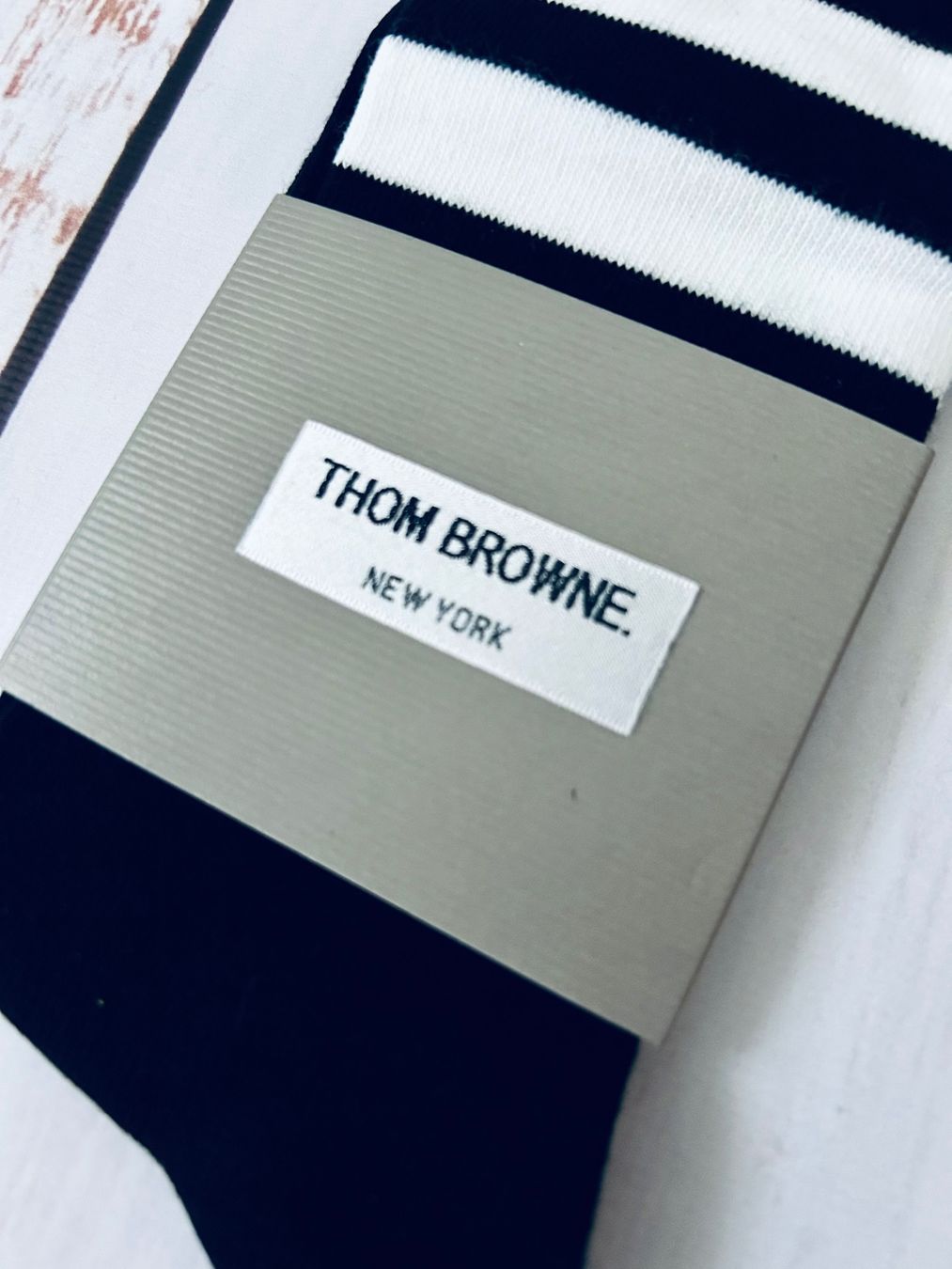 Calze: Sheer Stripe Mid-Calf Men Socks THOM BROWNE – Nuovo e nell'imballaggio originale da Zürich venduto da Ferienan 3