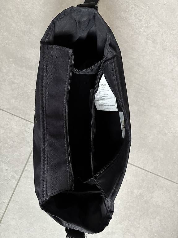 Carrozzine: Kinderwagen Organizer mit Reissverschluss – Usato da Arlesheim venduto da shopalittle 1