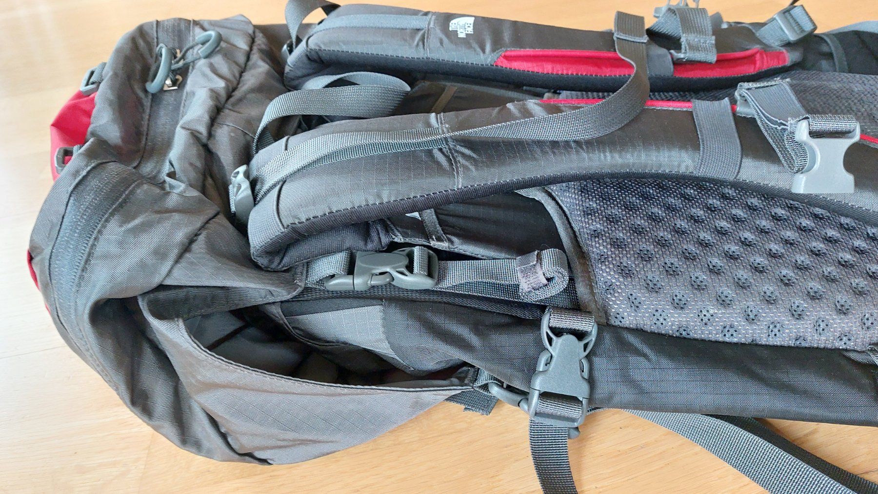 North Face Sacs à dos: The North Face Rucksack 60 lt neu – D'occasion à Oberdiessbach par wasserfreak 6