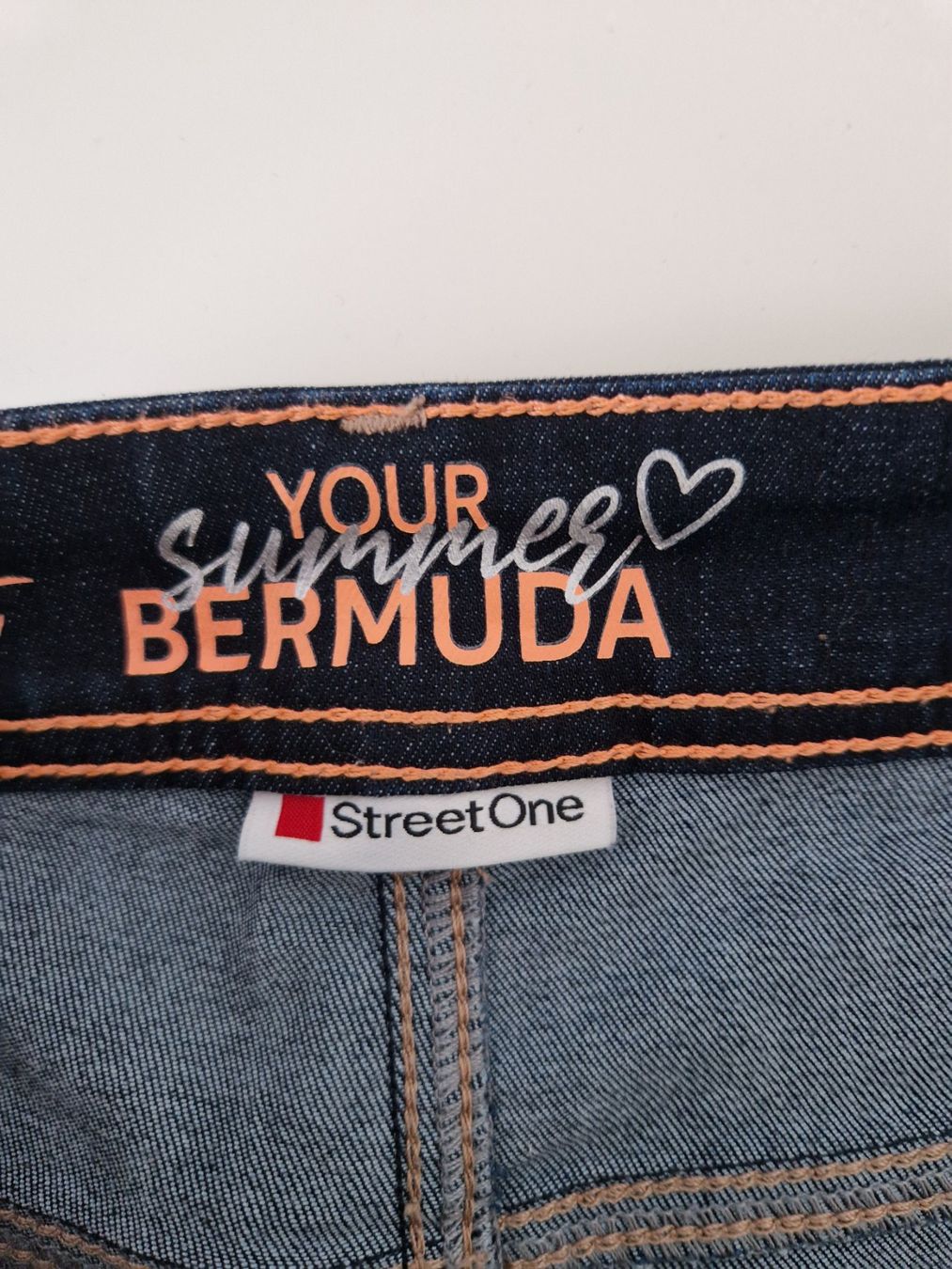 Pantaloni: Bermuda Jeans Jane – Nuovo (secondo la descrizione) da Wettingen venduto da kruemi 5