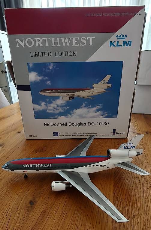 Kit di modellismo & Modellini statici: Flugzeugmodell Northwest - KLM / DC-10-30 – Nuovo e nell'imballaggio originale da Kloten venduto da ste1934