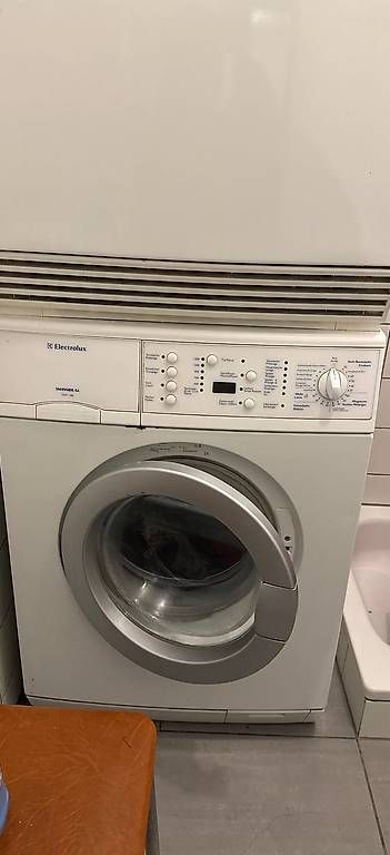 Lavatrici: Waschmaschine – Usato da Zürich venduto da Kha__n