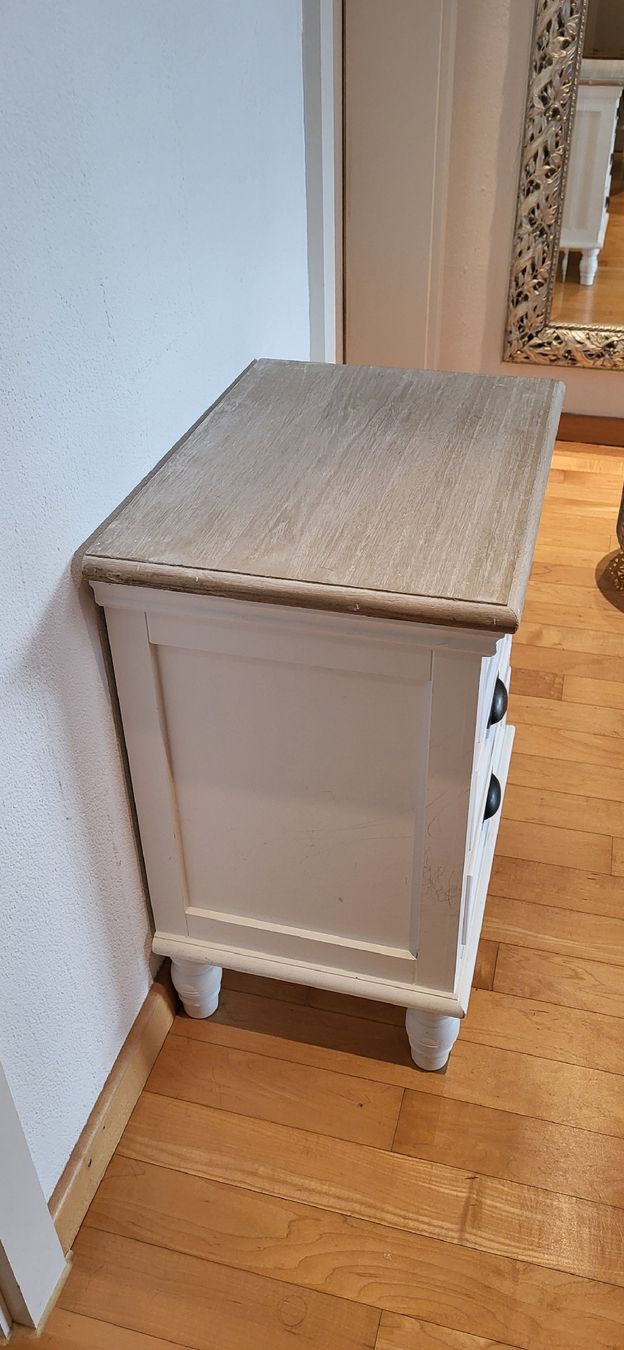 Cassettiere: Beistelltisch, 3 Schubladen – Usato da Uetikon am See venduto da jol_vjg9 1