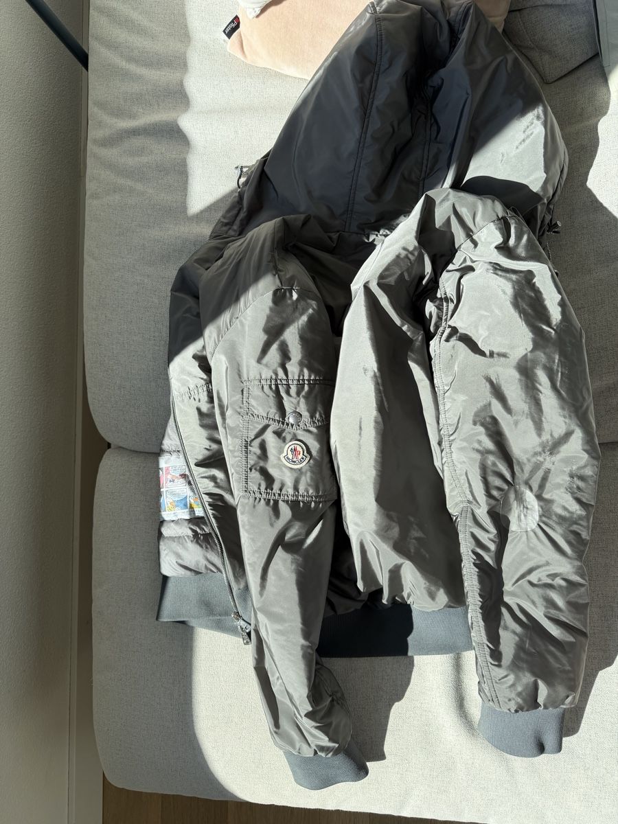 Moncler Jacken: Moncler Poiliot – Gebraucht aus Meilen von Zurich_Glam 4