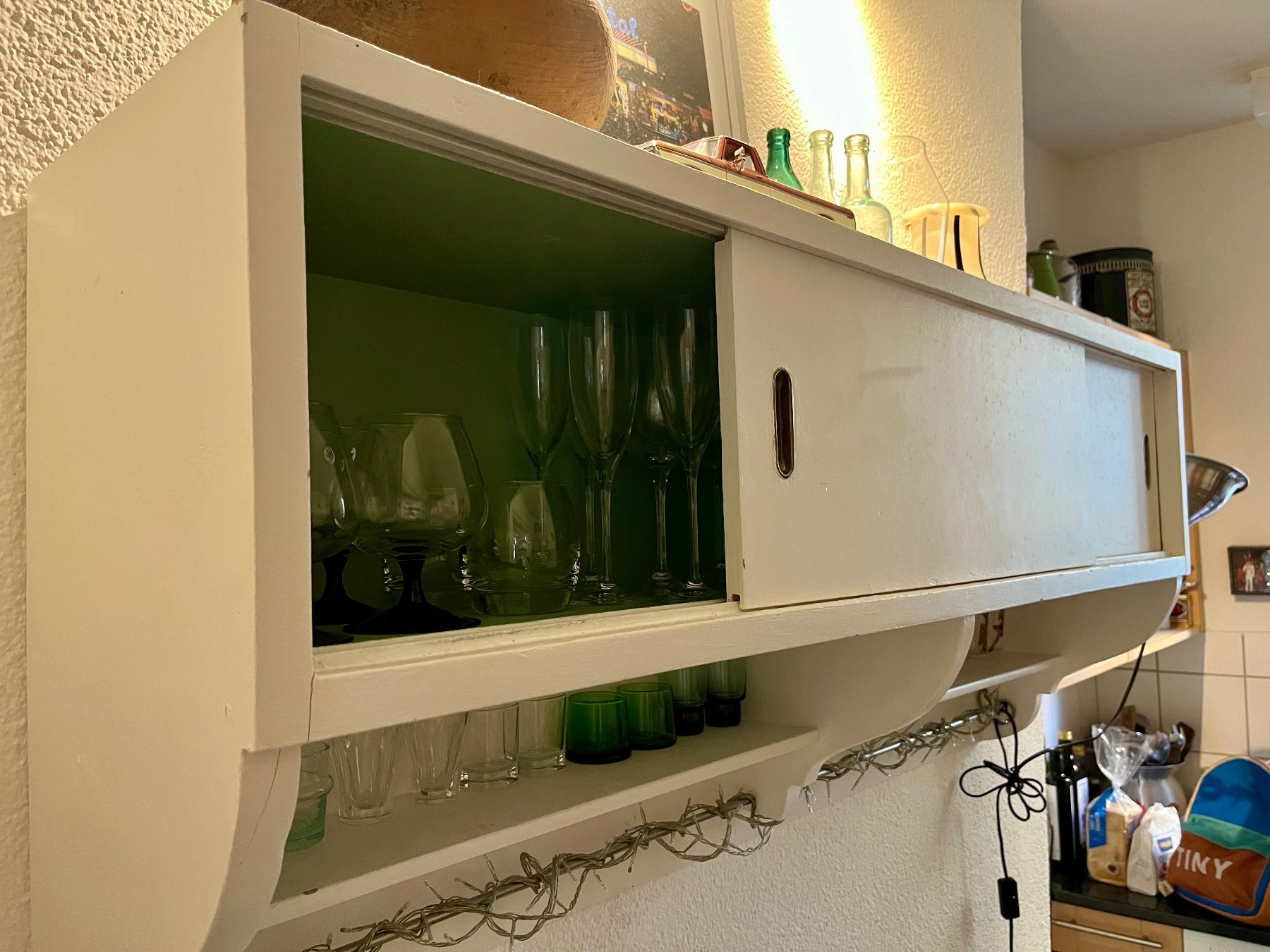 Armadi: Wandschrank Küche Vintage – Usato da Zürich venduto da zhaener 1